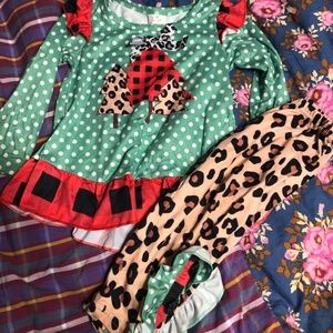 Boutique Christmas outfit 12-18m